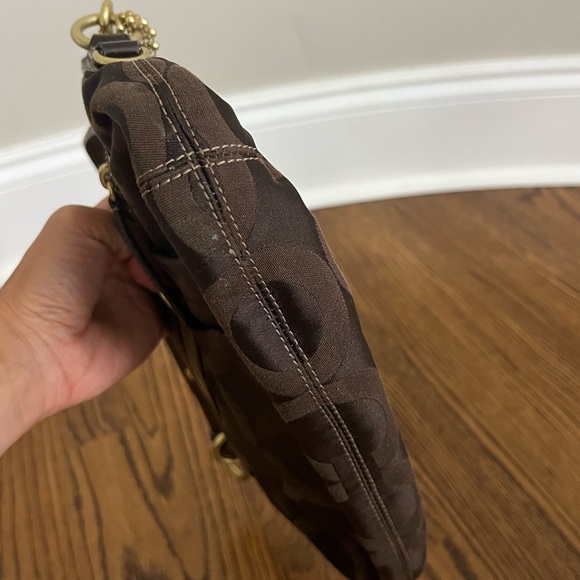 Coach shoulder bag - Picture 3 of 7